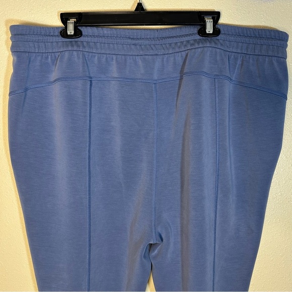 Lululemon Plus Size 20 Softstreme HighRise Straight-Leg Cropped Pant Blue W6BZXS - Picture 7 of 13